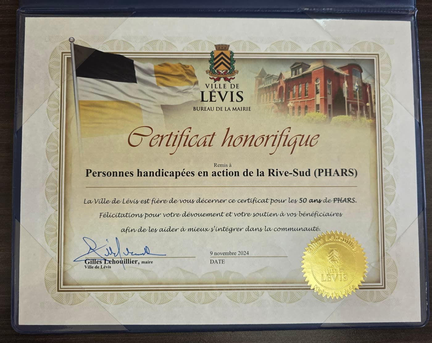 Certificat honorifique de la Ville de Lévis, daté du 9 novembre 2024, pour les 50 ans de PHARS.
